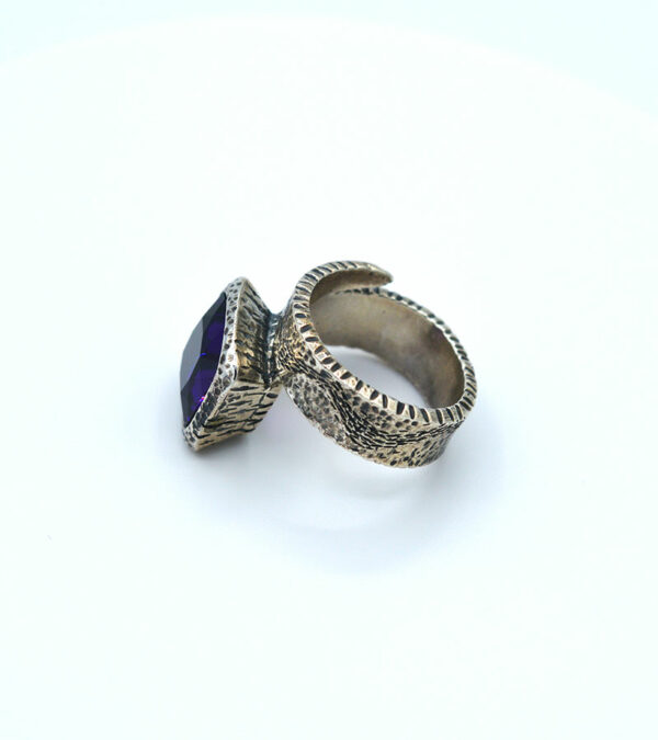 Anello argento ametista viola "Glamour"