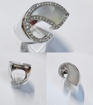 Anello madreperla e brillanti