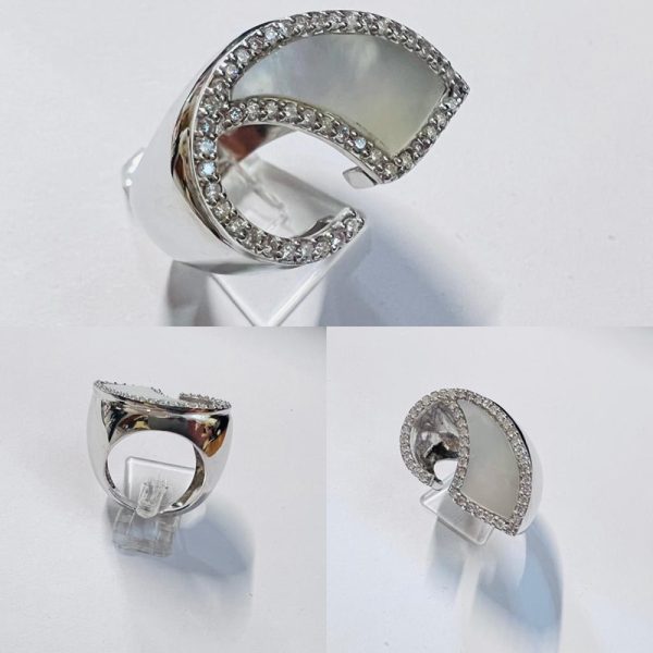 Anello madreperla e brillanti