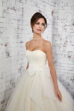 Abito da Sposa Modello Grazia - Collezione MGNY by Madeline Gardner
