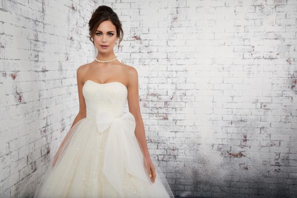 Abito da Sposa Modello Grazia - Collezione MGNY by Madeline Gardner
