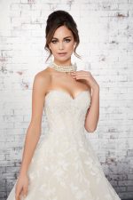 Abito da Sposa Modello Giorgia Collezione MGNY